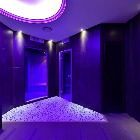 Szálloda Parco Degli Aromi & 4*