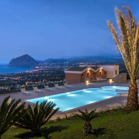 Hotel Parco Degli Aromi & 4*