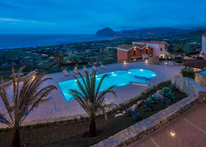 Parco Degli Aromi & 4* 瓦尔德利切