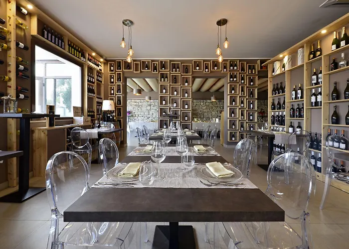 Parco Degli Aromi & 4* 瓦尔德利切