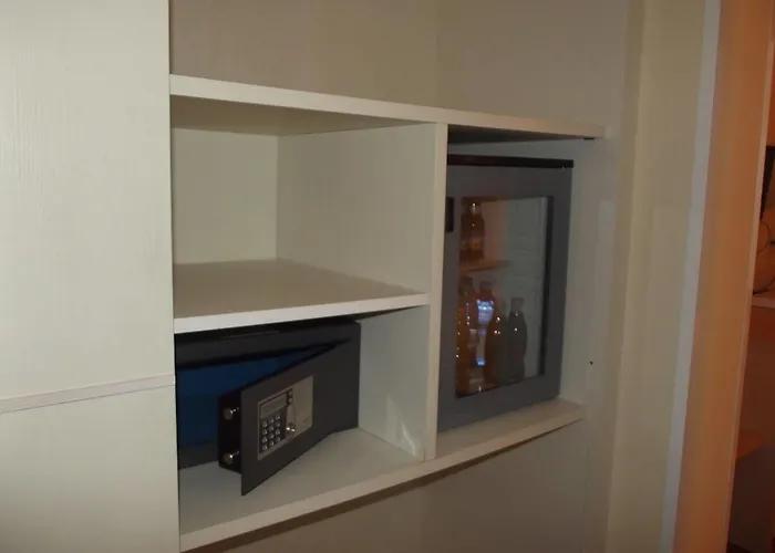 酒店 Parco Degli Aromi & 4*