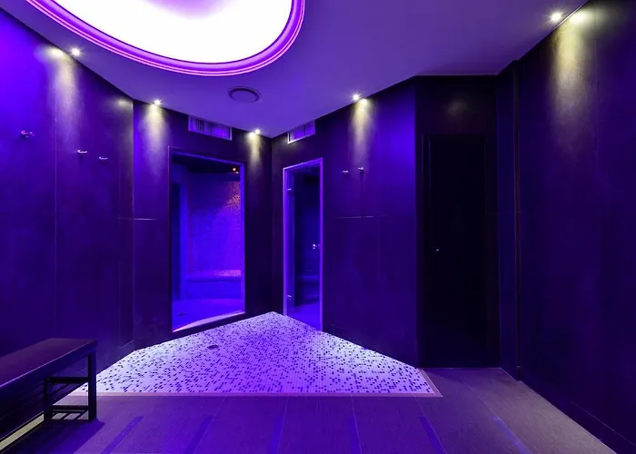 酒店 Parco Degli Aromi & 4*